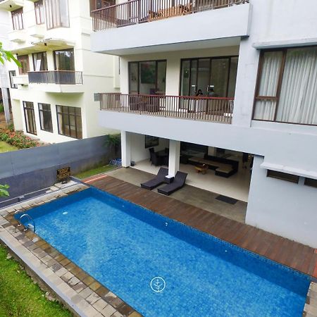 Hikari Hill View Villa 7 Bedrooms With A Private Swimming Pool And Billiard Bandung Eksteriør billede