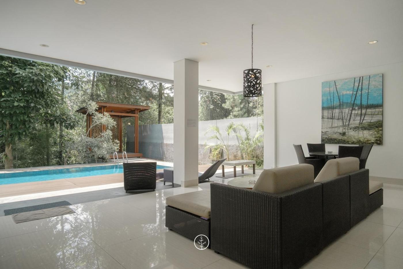 Hikari Hill View Villa 7 Bedrooms With A Private Swimming Pool And Billiard Bandung Eksteriør billede
